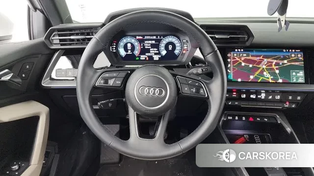 Audi A3 (8Y) 2022 Белый из Кореи, фото 4
