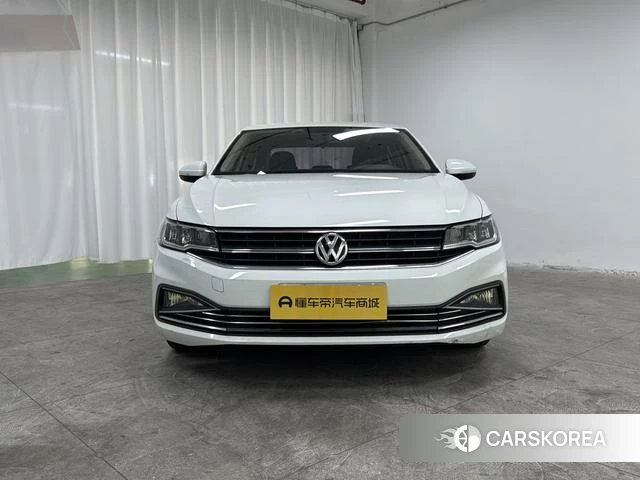 Volkswagen Bora 2021 Белый из Китая, фото 4