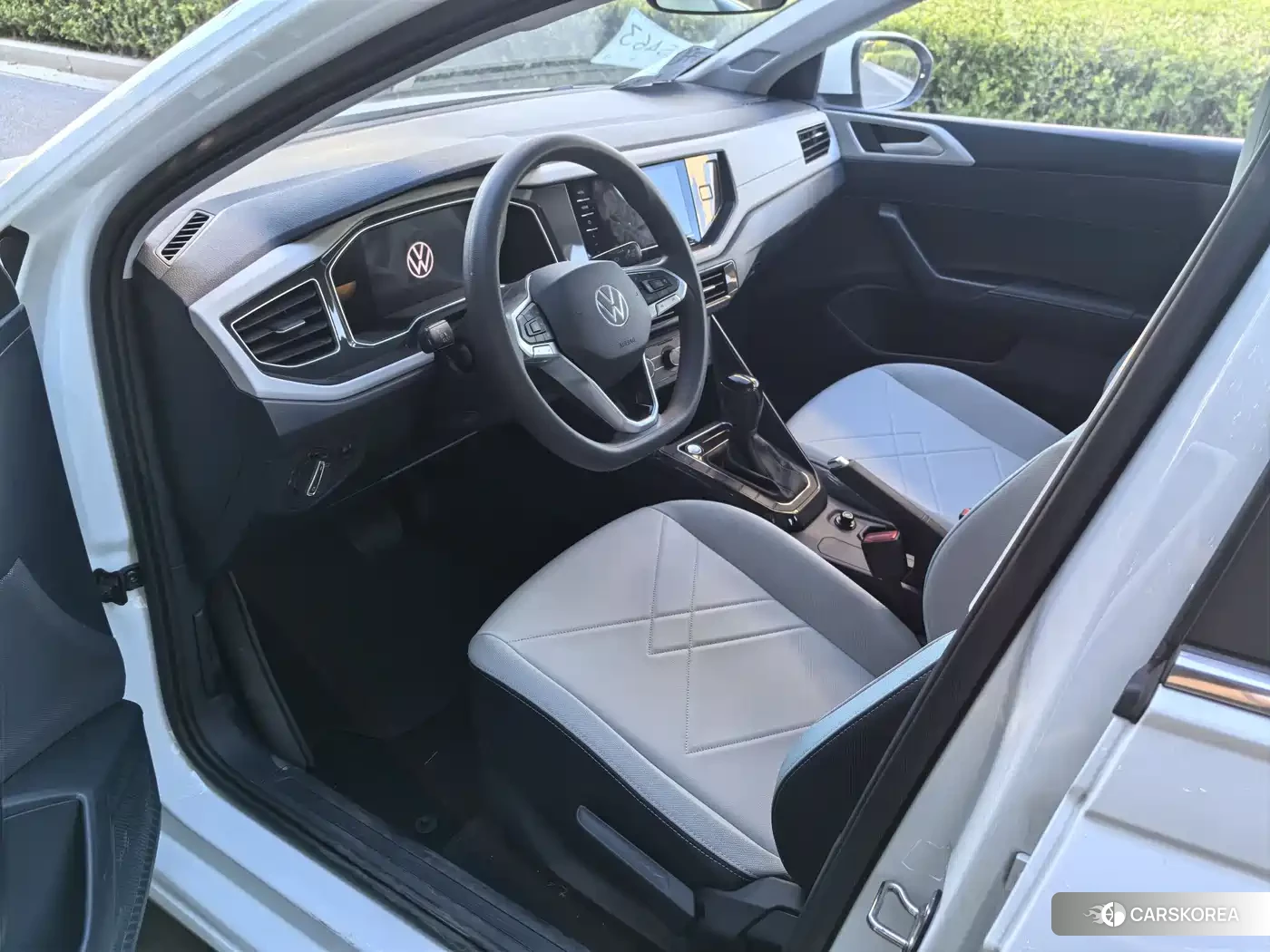 Volkswagen Lavida 2025 Белый из Китая, фото 4