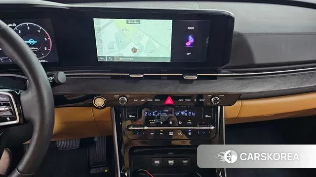 Kia Carnival 4th generation 2023 Белый из Кореи, фото 4