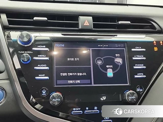 Toyota Camry (XV70) 2021 Песочный из Кореи, фото 4