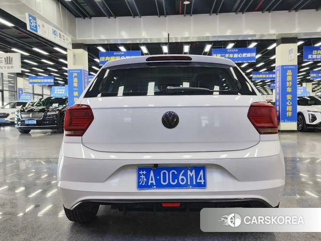 Volkswagen Polo 2021 Белый из Китая, фото 4