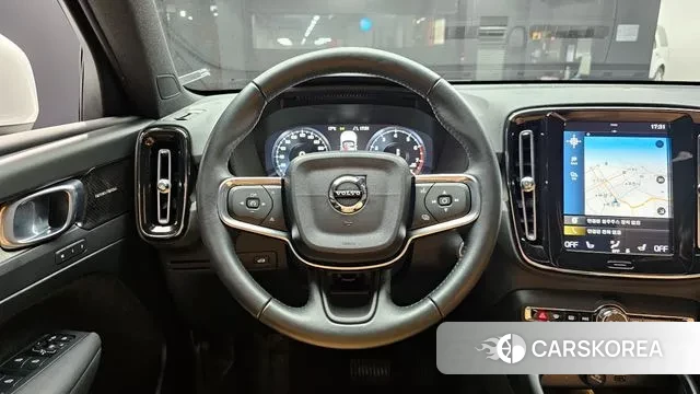 Volvo XC40 2018 Белый из Кореи, фото 4