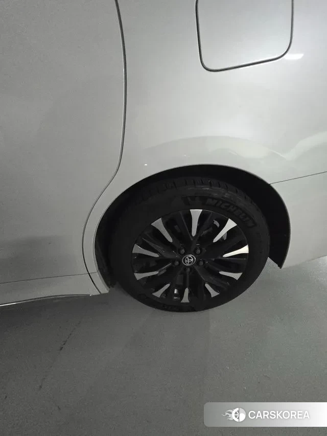 Toyota Alphard 4th Generation 2024 Белый из Кореи, фото 4