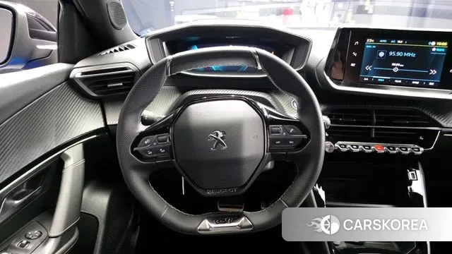Peugeot e-2008 second generation 2023 Синий из Кореи, фото 4
