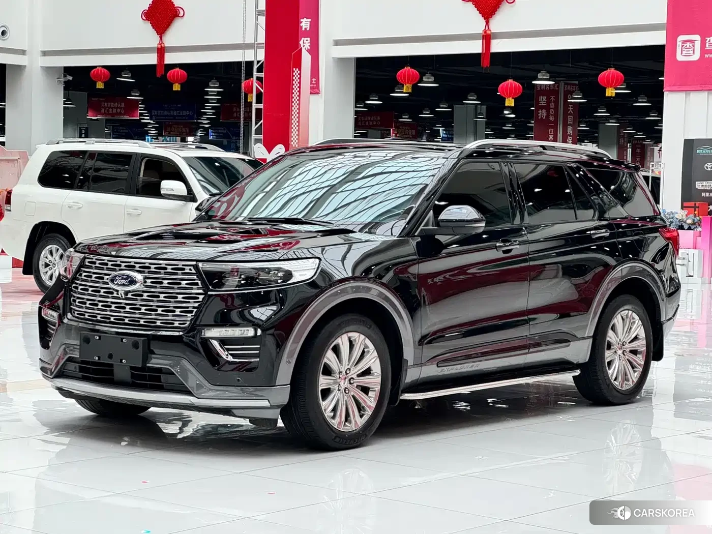 Ford Explorer 2021 Черный из Китая, фото 4