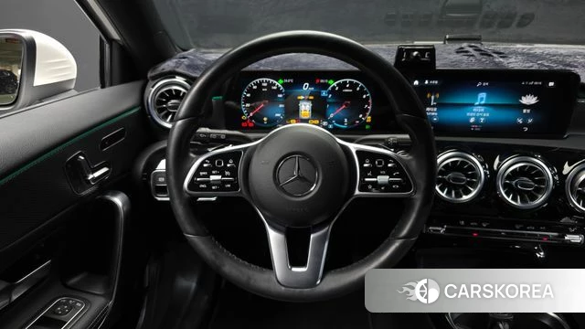 Mercedes-Benz A-Class W177 2022 Белый из Кореи, фото 4