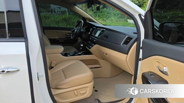 Kia The New Carnival 2019 Белый из Кореи, фото 4