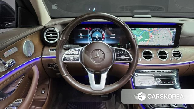 Mercedes-Benz E-Class W213 2018 Черный из Кореи, фото 4