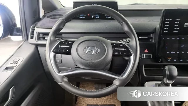 Hyundai Staria 2022 Черный из Кореи, фото 4