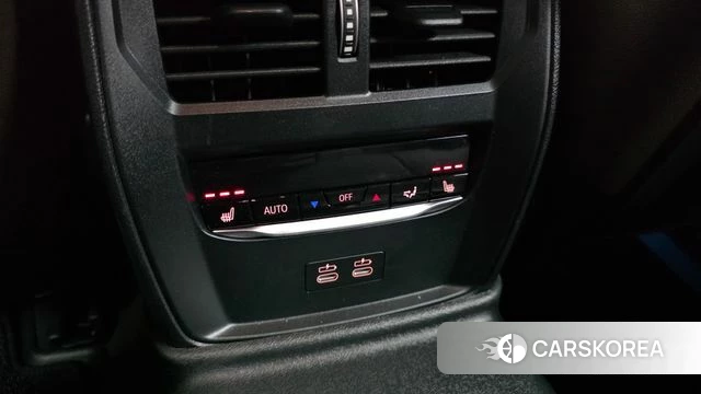 BMW 4 Series (G22) 2025 Цвет галактики из Кореи, фото 4