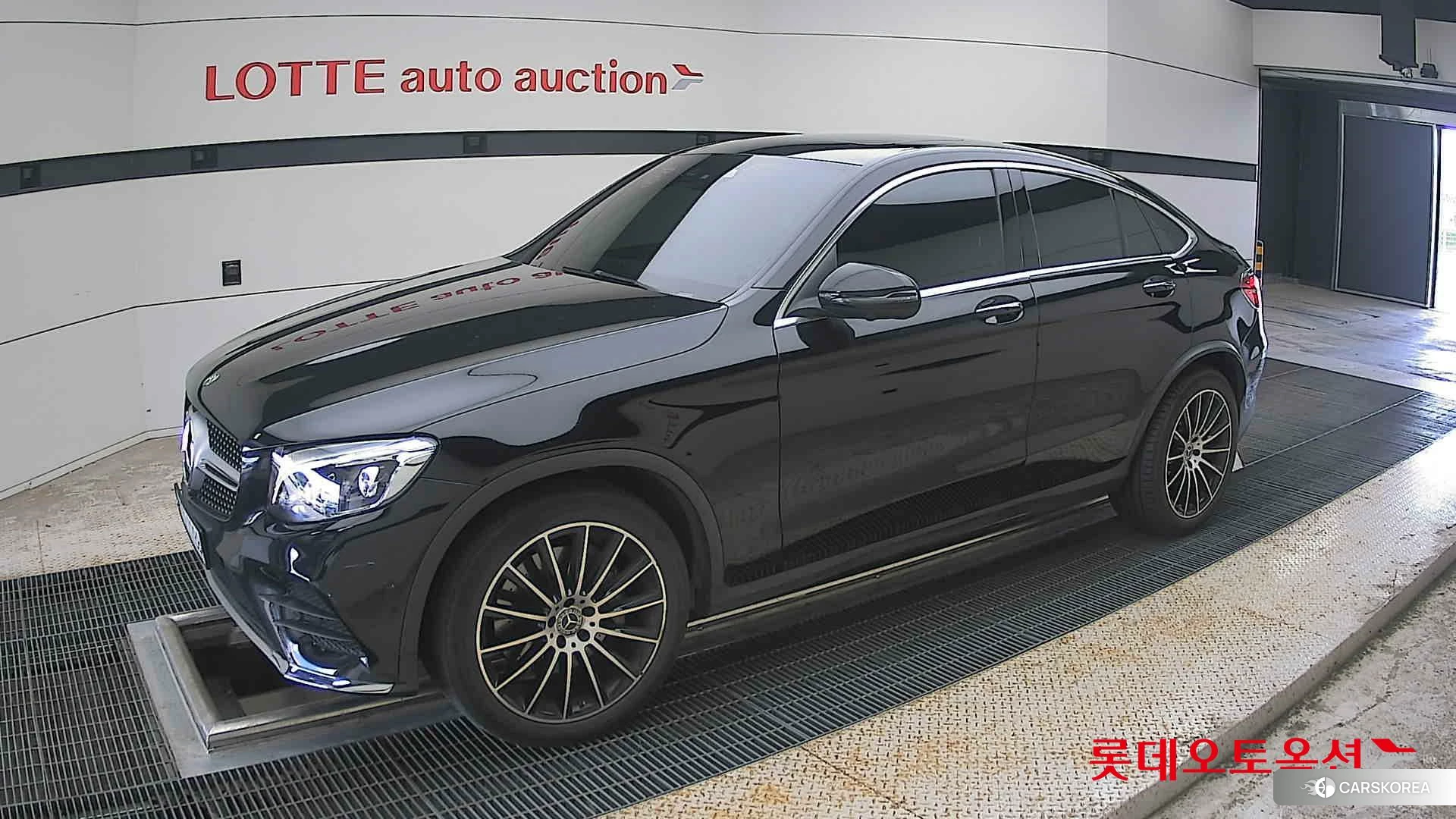 Mercedes-Benz GLC300 4Matic Coupe 2019 Черный из Кореи, фото 4