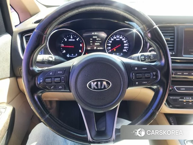 Kia The New Carnival 2018 Черный из Кореи, фото 4