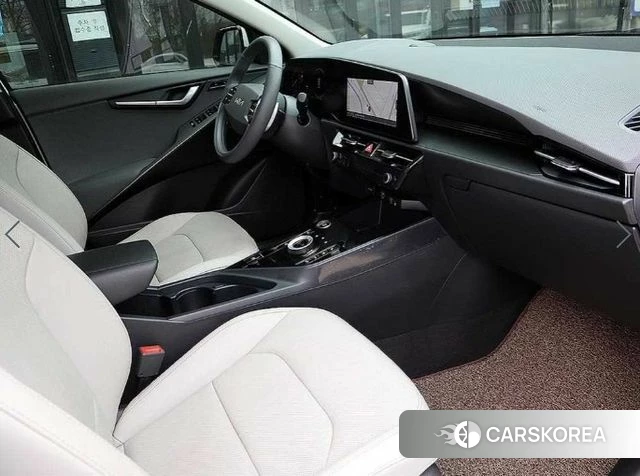 Kia Di Ol Nu Niro 2022 Белый из Кореи, фото 4