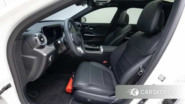 Mercedes-Benz C-Class W206 2026 Белый из Кореи, фото 4