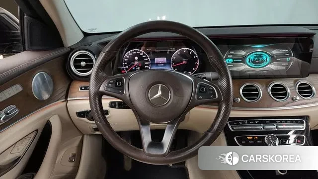 Mercedes-Benz E-Class W213 2018 Черный из Кореи, фото 4