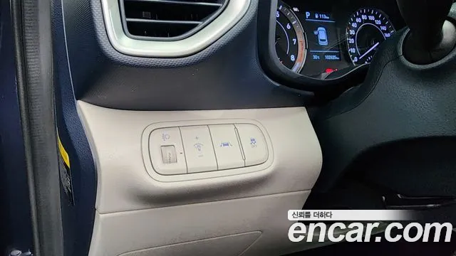 Hyundai Venue 2019 Синий из Кореи, фото 4