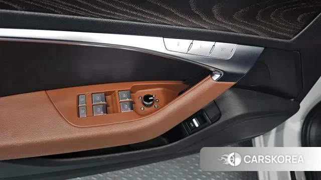 Audi A6 (C8) 2020 Белый из Кореи, фото 4