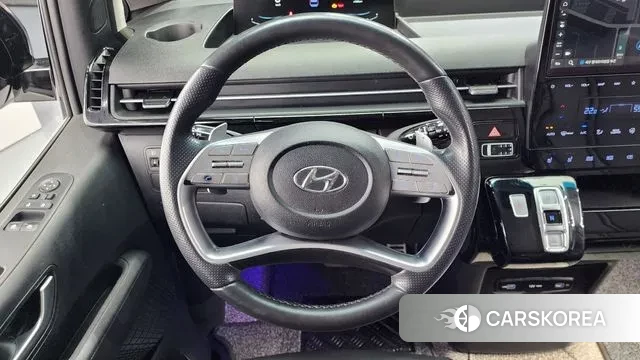 Hyundai Staria 2023 Белый из Кореи, фото 4