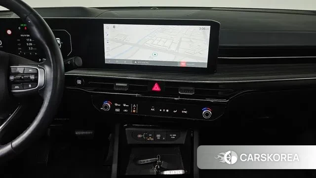 Kia The New K5 3rd generation 2024 Белый из Кореи, фото 4