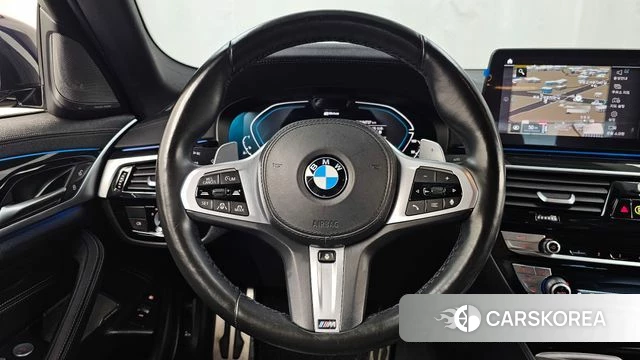 BMW 5 Series (G30) 2021 Черный из Кореи, фото 4