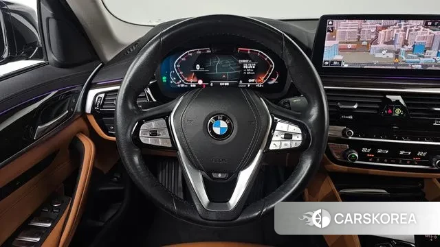 BMW 5 Series (G30) 2021 Черный из Кореи, фото 4