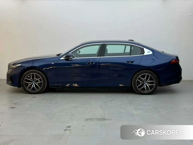 BMW i5 2024 Синий из Китая, фото 4