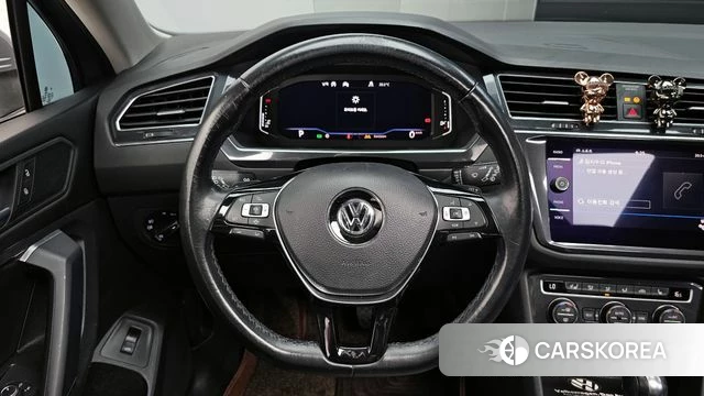Volkswagen Tiguan Allspace 2020 Серебряный из Кореи, фото 4