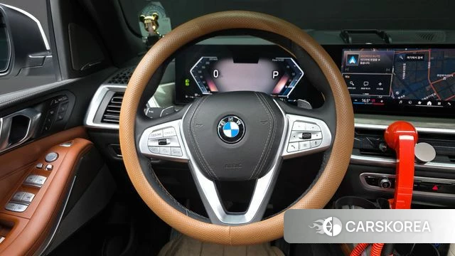 BMW X7 (G07) 2023 Белый из Кореи, фото 4