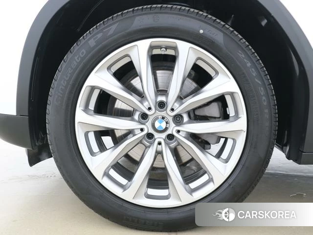 BMW X3 2021 Белый из Китая, фото 4