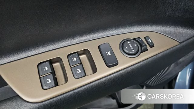 Kia Stonic 2018 Синий из Кореи, фото 4
