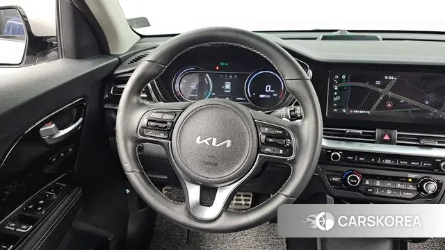 Kia Niro EV 2021 Серебристо-серый из Кореи, фото 4