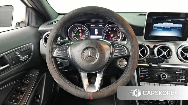 Mercedes-Benz GLA-Class X156 2018 Белый из Кореи, фото 4