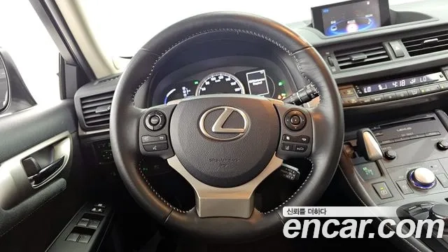 Lexus CT200h id 2886854 из Кореи 4