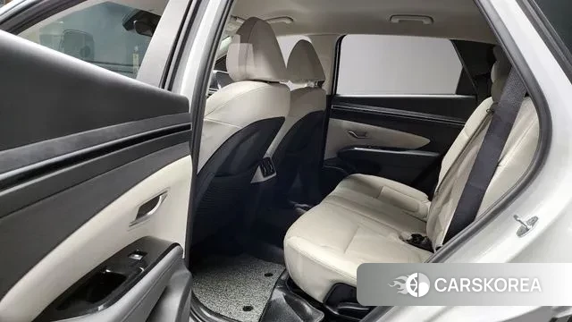 Hyundai Tucson (NX4) 2022 Белый из Кореи, фото 4