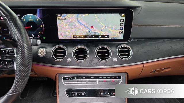 Mercedes-Benz E-Class W213 2021 Серый из Кореи, фото 4