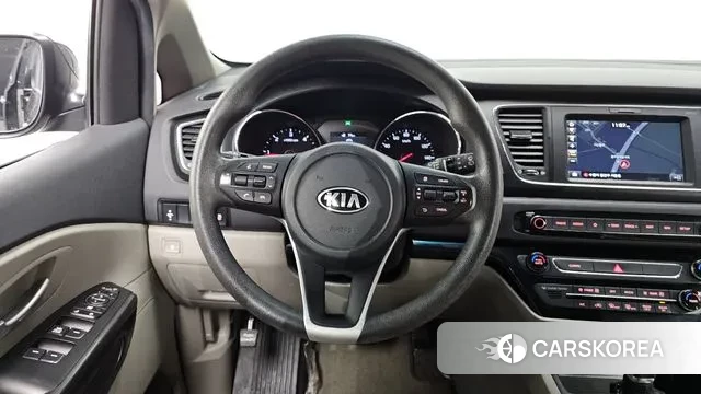 Kia The New Carnival 2018 Серый из Кореи, фото 4