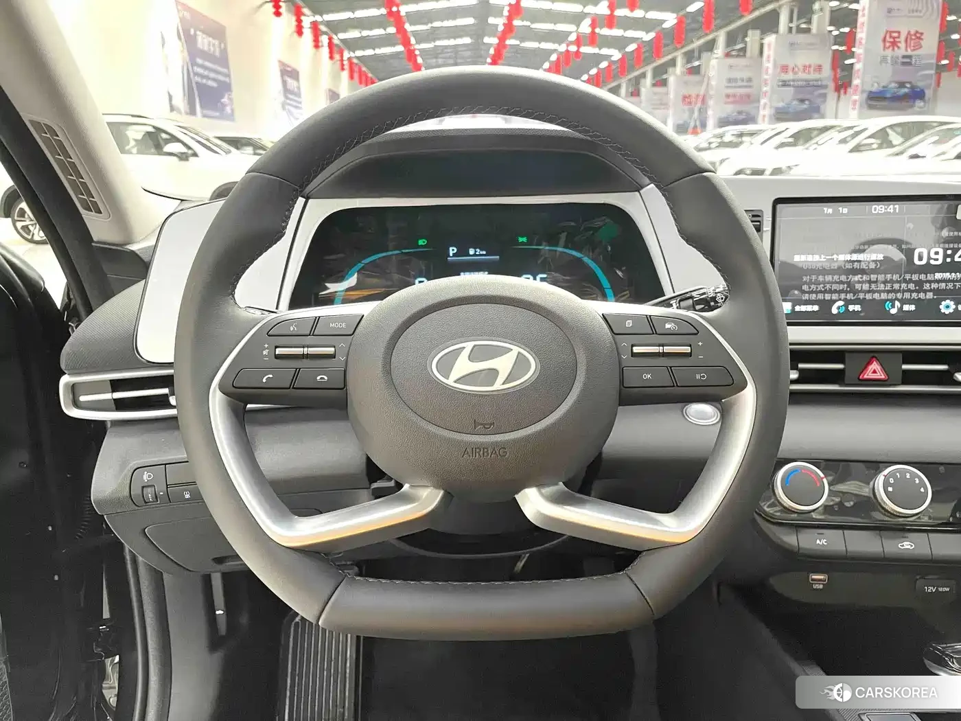 Hyundai Elantra 2026 Черный из Китая, фото 4