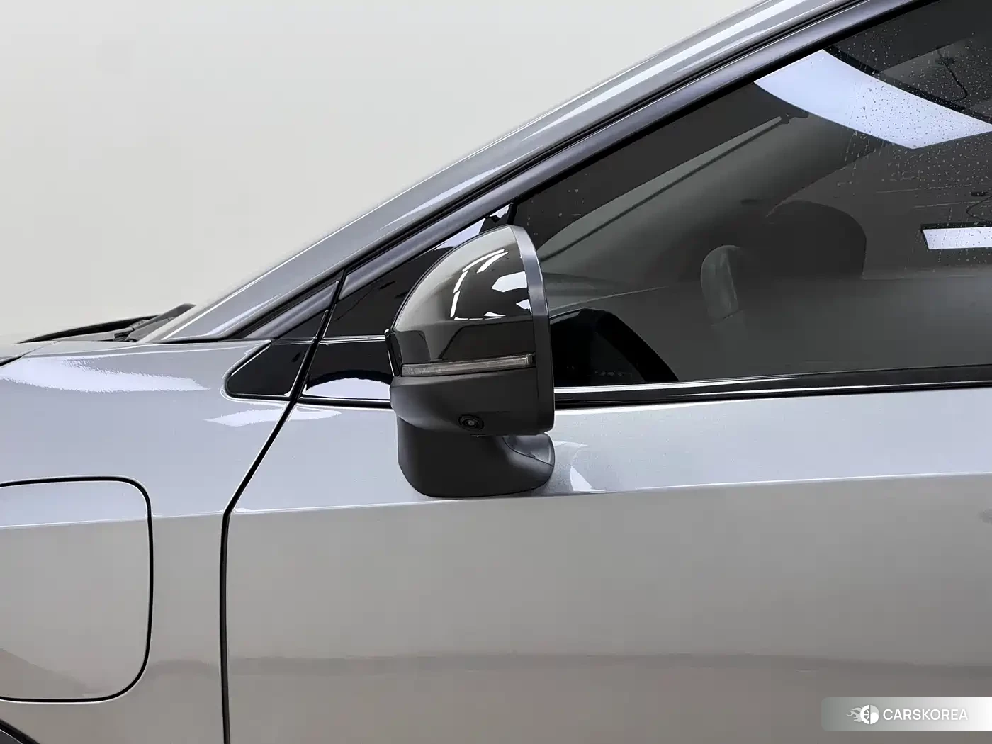Nissan Ariya 2022 Silver/gray из Китая, фото 4