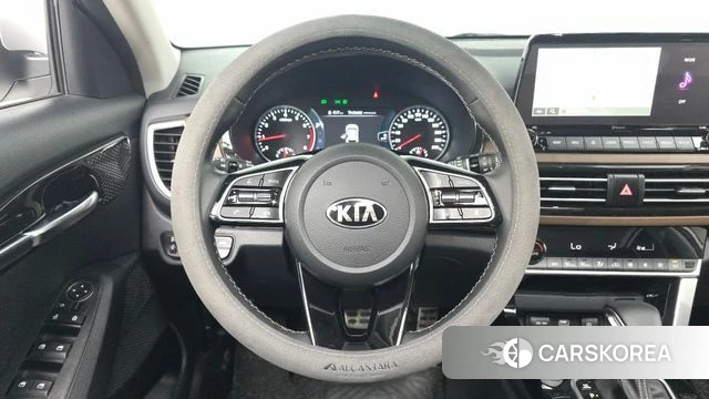 Kia Seltos 2021 Белый из Кореи, фото 4