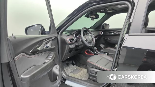 Chevrolet (GM Daewoo) Trailblazer 2022 Черный из Кореи, фото 4