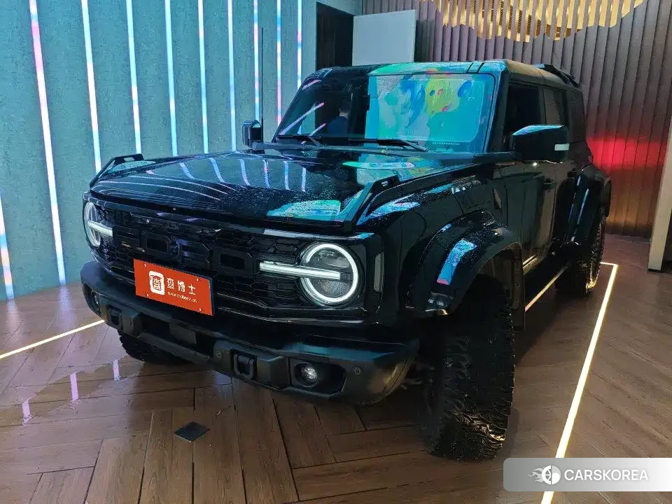 Ford Mustang 2025 Черный из Китая, фото 4