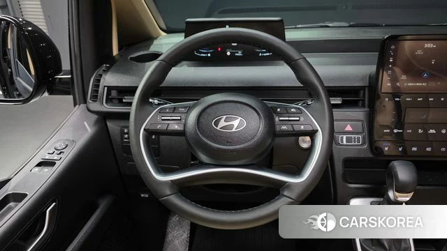Hyundai Staria 2025 Черный из Кореи, фото 4