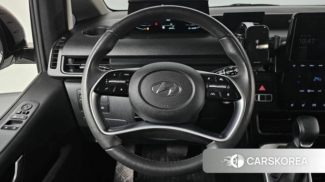 Hyundai Staria 2023 Белый из Кореи, фото 4