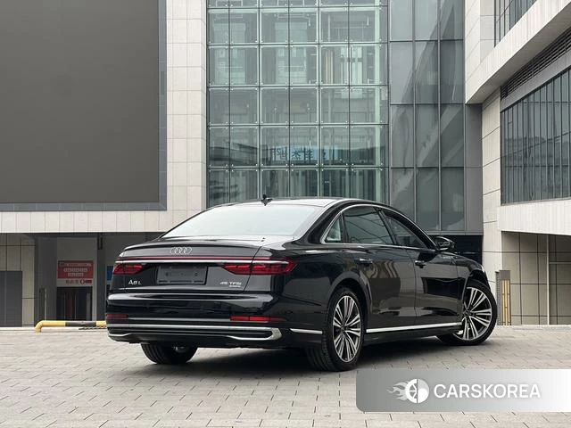 Audi A8 2024 Черный из Китая, фото 4