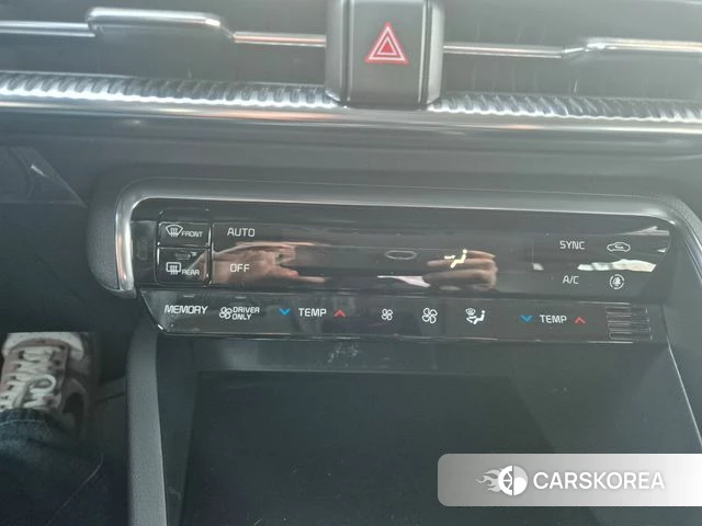 Kia K5 Hybrid 3rd Generation 2023 Черный из Кореи, фото 4