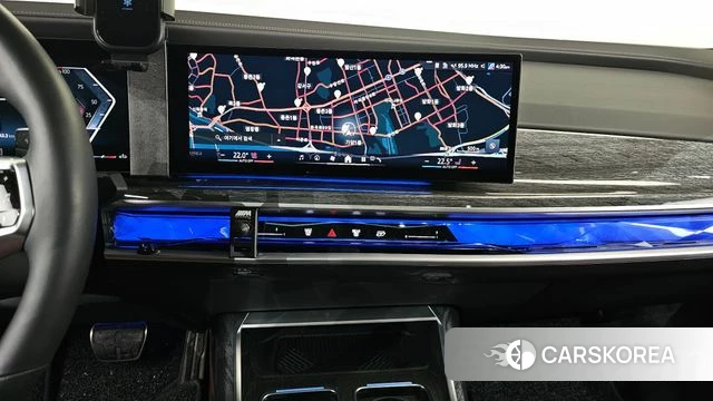 BMW 7 Series (G70) 2023 Черный из Кореи, фото 4