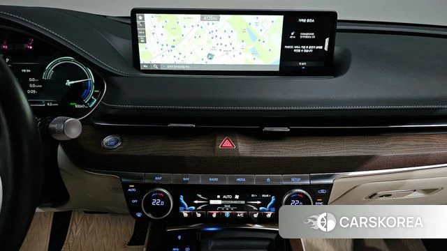 Genesis Electrified G80 (RG3) 2023 Белый из Кореи, фото 4