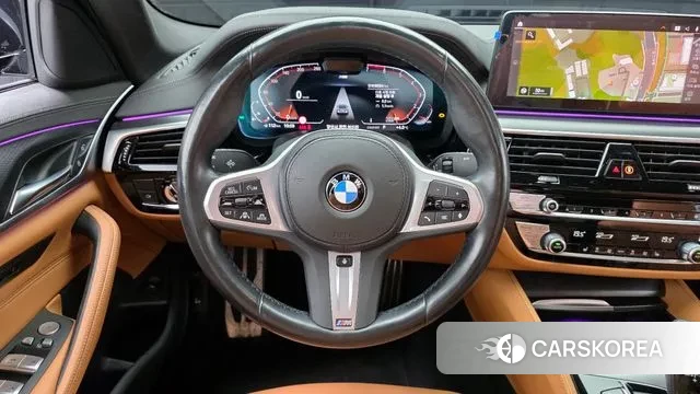 BMW 5 Series (G30) 2023 Черный из Кореи, фото 4