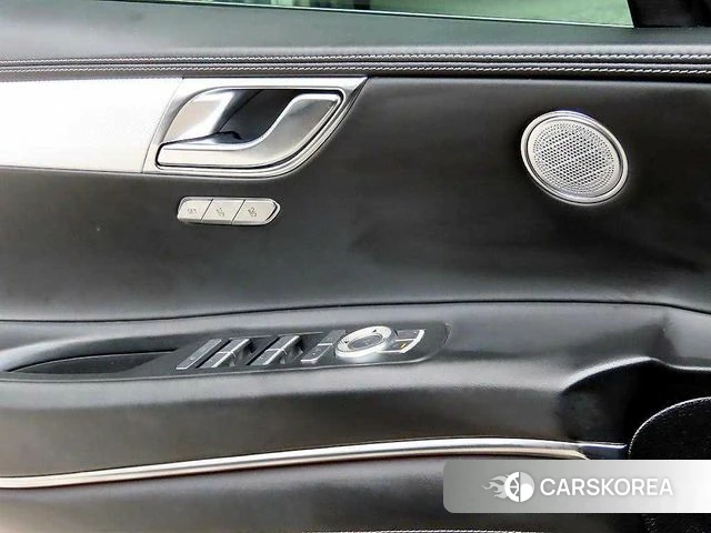 Genesis GV80 2021 Черный из Кореи, фото 4